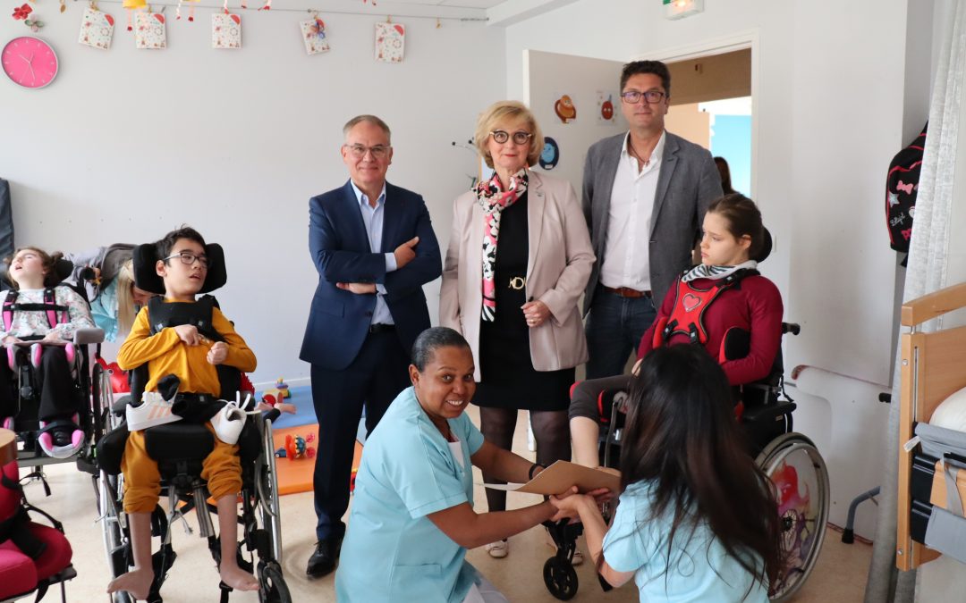 La Présidente du Conseil d&rsquo;Administration visite les unités de l&rsquo;EPNAK à Sens