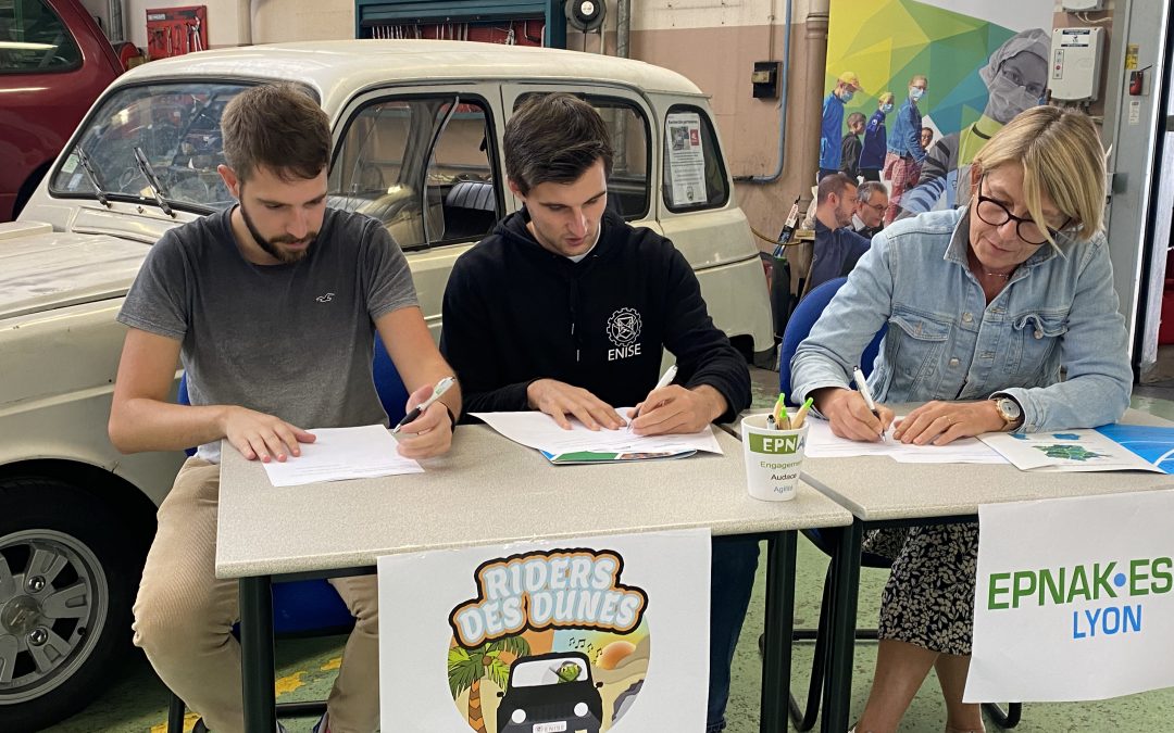 4L TROPHY : l’EPNAK s&rsquo;engage auprès d&rsquo;une équipe