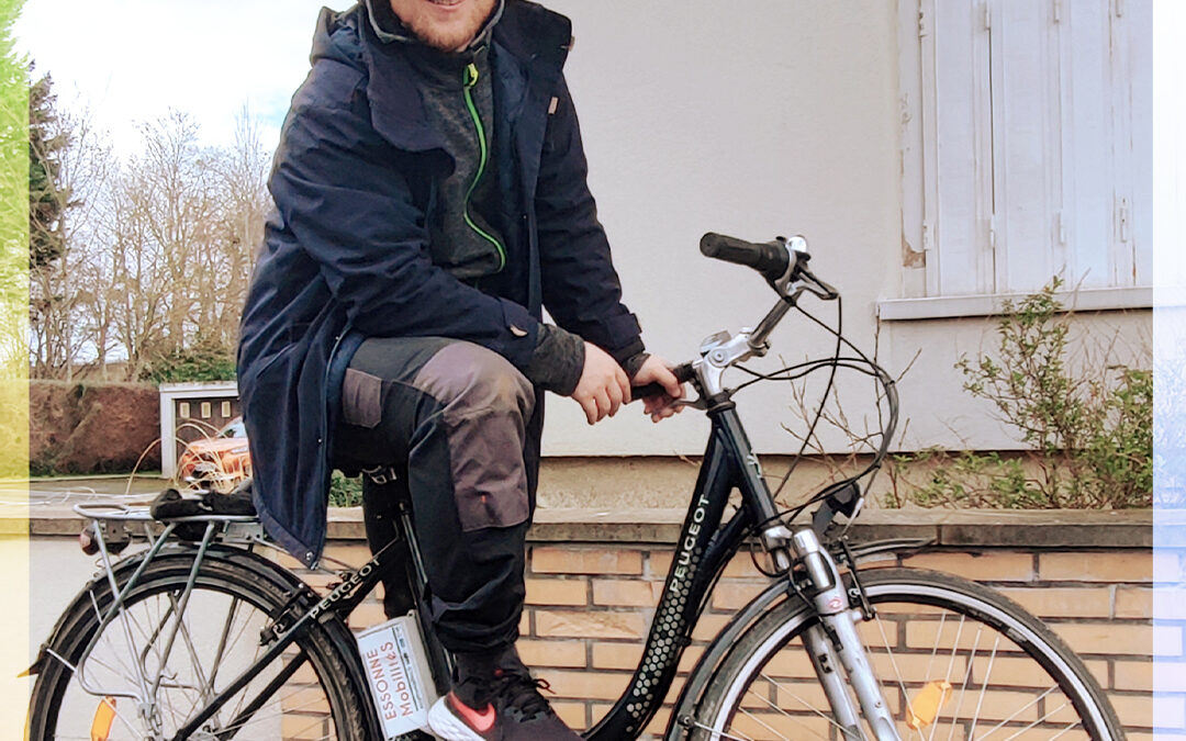 [LA MOBILITÉ, FACTEUR D’INCLUSION AU FOYER DES THUYAS D’ÉTRÉCHY]