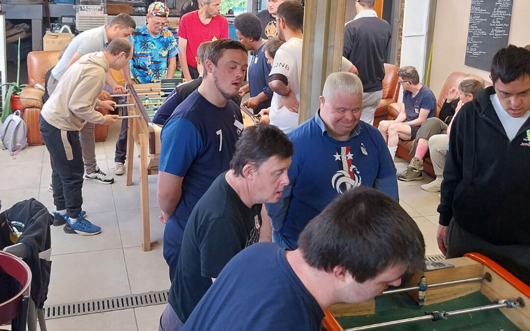 [𝗧𝗢𝗨𝗥𝗡𝗢𝗜 𝗗𝗘 𝗕𝗔𝗕𝗬-𝗙𝗢𝗢𝗧 𝗔 𝗦𝗧 𝗖𝗟𝗘𝗠𝗘𝗡𝗧]